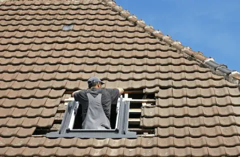 Pose de velux - Saint-Offenge